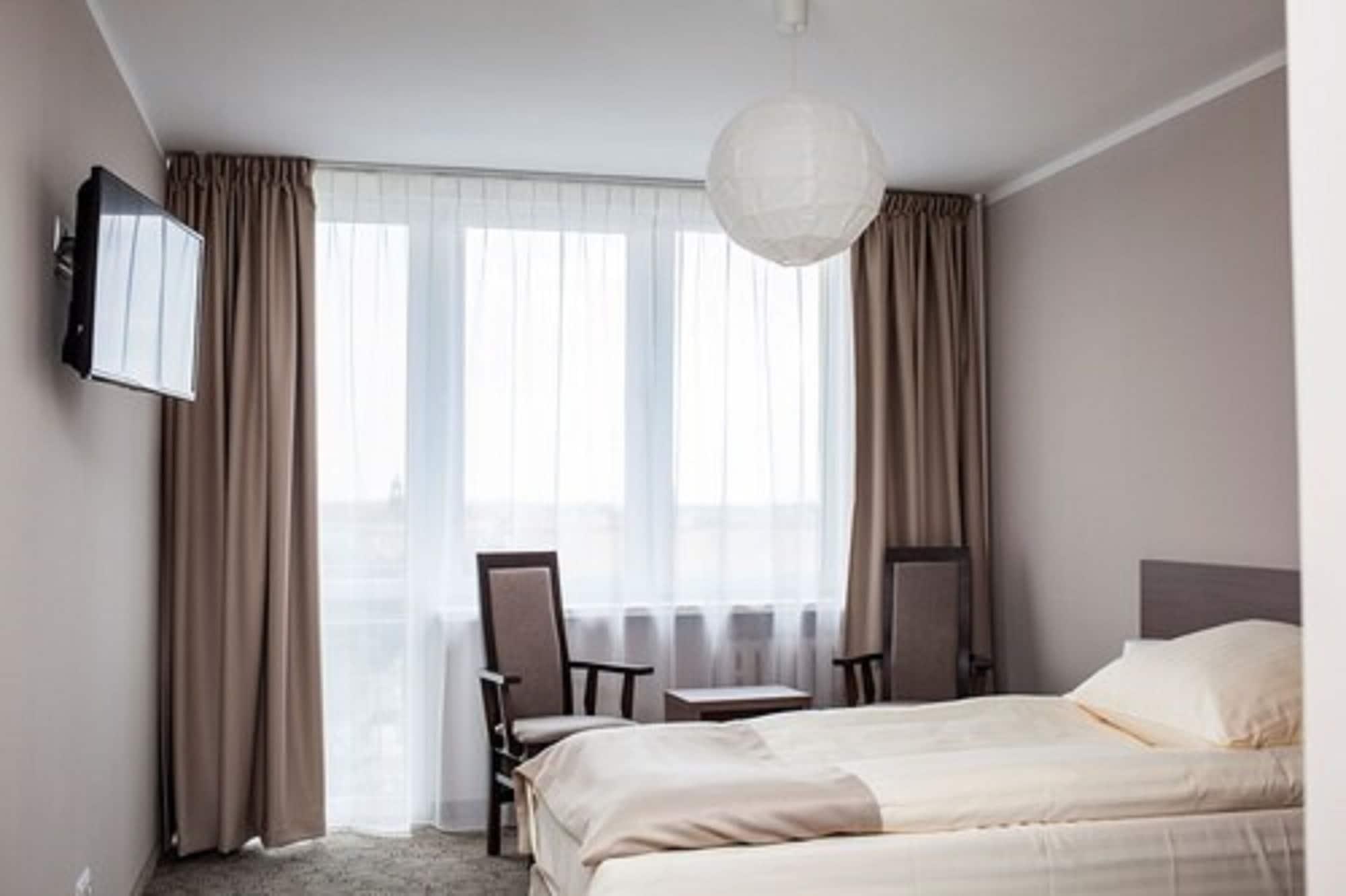 Four Points By Sheraton Wrocław Extérieur photo